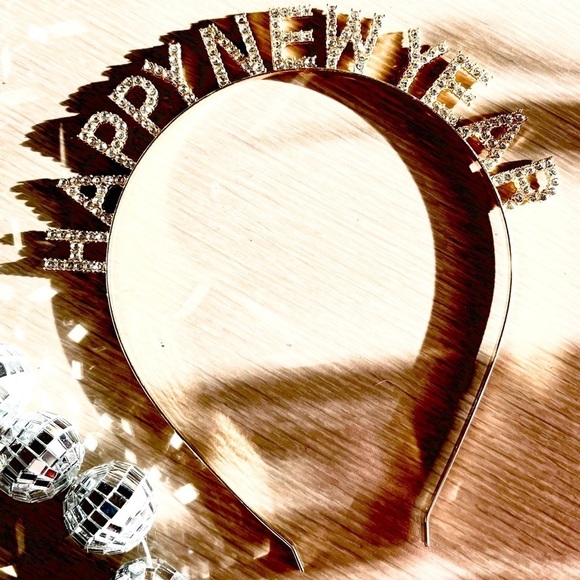 HAPPY NEW YEAR TIARA - Picture 8 of 14